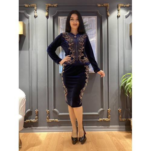4202 Velvet Skirt suit