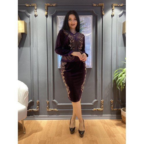 4202 Velvet Skirt suit