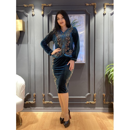 4202 Velvet Skirt suit