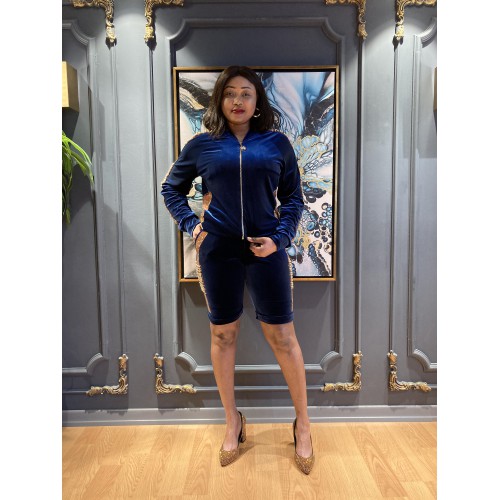 17060 Velvet Short Suit